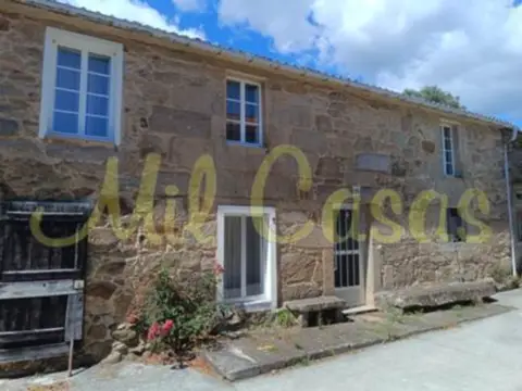 Casa en calle Cerzón