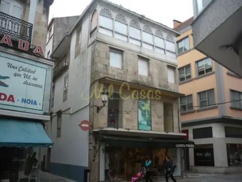 Casa en calle de Montero Ríos