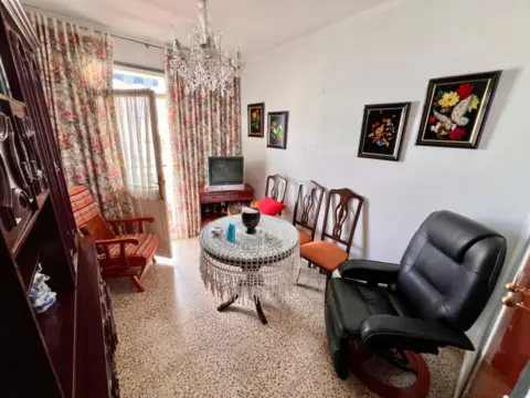 Piso en calle Marconi