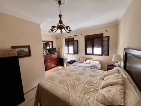 Casa en calle de las Adelfas