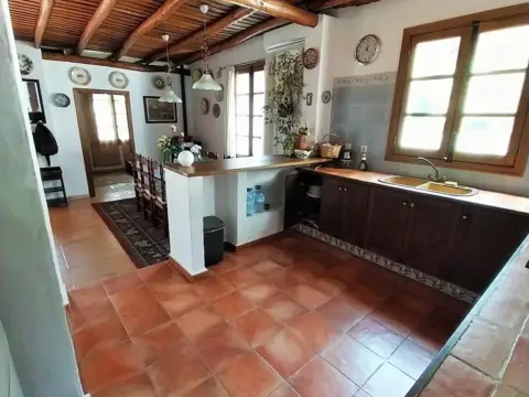 Chalet unifamiliar en Los Montitos-Carretera de Sevilla