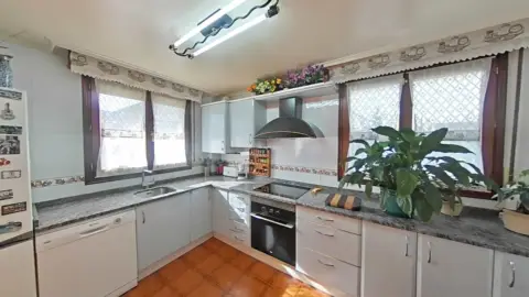 Chalet adosado en Urbanización Llantadilla