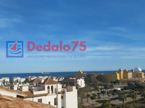 Ático en calle Ciudad de Alicante