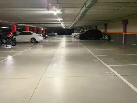 Garaje en calle de Toledo, 24