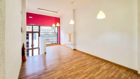 Local comercial en calle de la Longuera