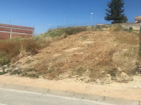 Terreno en calle Martín de Yudicibus