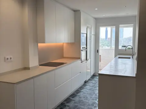 Piso en calle de Santiago de Compostela