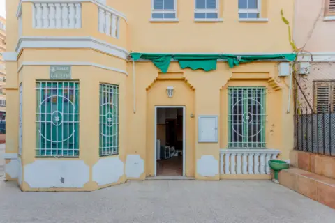 Casa en Carrer de Llanera de Ranes