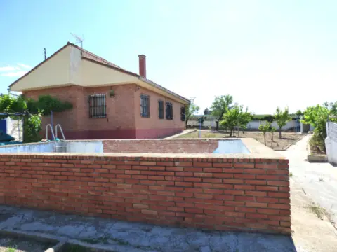 Chalet en calle de la Muela