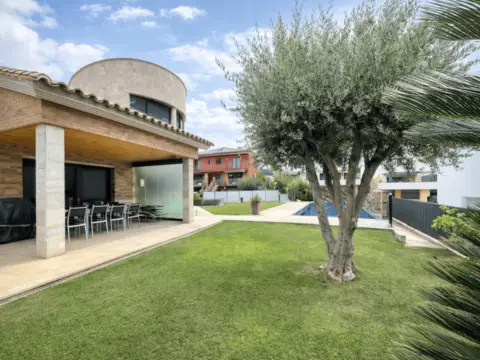 Chalet unifamiliar en Carrer de Vilarnau