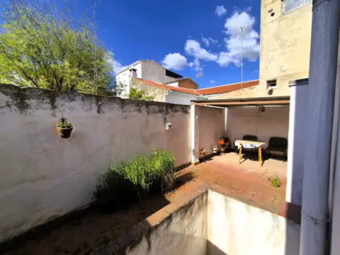 Casa en calle del Marqués de Sales, 6