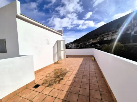 Piso en calle de los Pinos