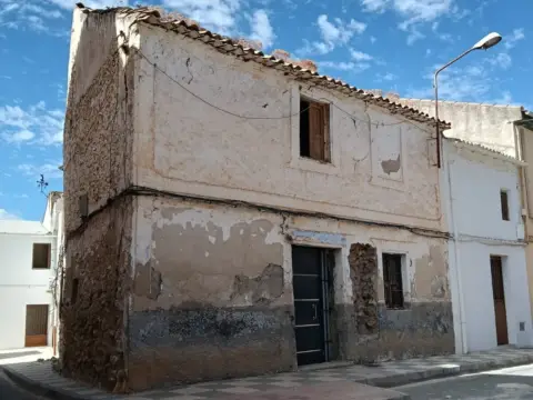 Casa pareada en calle del Jardín