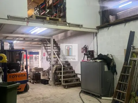 Nave industrial en Travesía de Alameda de Solano, 1
