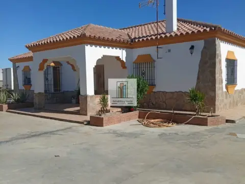 Terreno en Carretera Poligono Pelagato