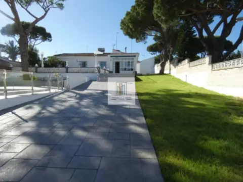 Chalet en Avenida del Mediterráneo