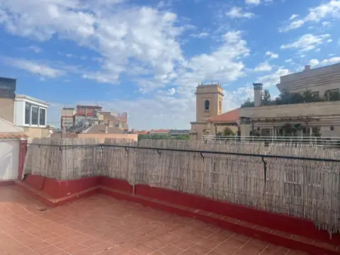 Piso en Plaza de la Constitución