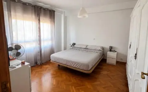 Piso en Hospital-Nuevo Centro