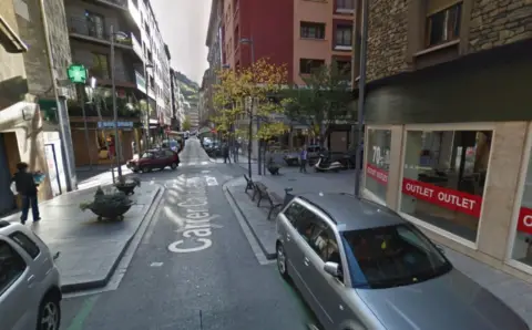 Piso de 4 habitaciones en alquiler en Andorra la Vella · 59 de 60