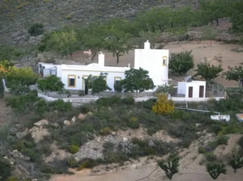 Casa rústica en Carretera Chanata, nº Q