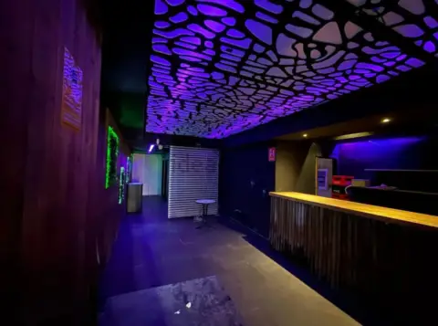 Local comercial en Paseo Marítimo de Aguadulce, 501