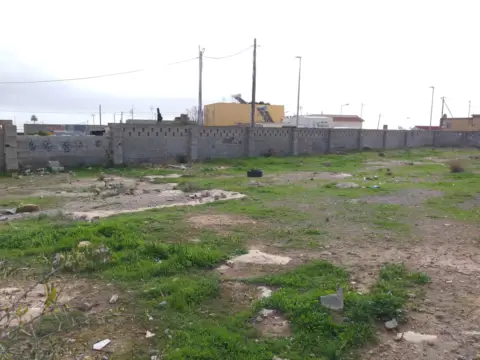 Terreno en calle de San Marino, 1