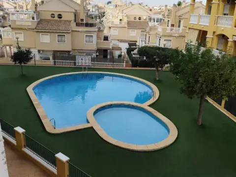 Apartamento en calle Perseo