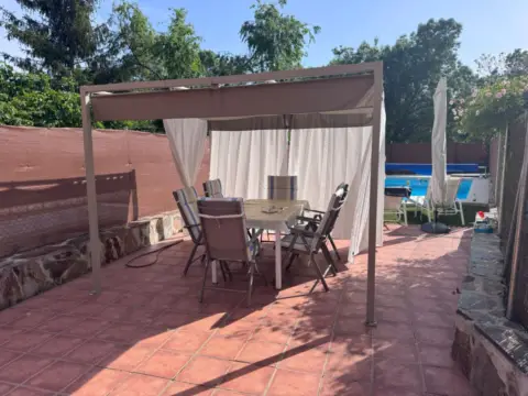 Chalet en calle de las Violetas
