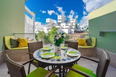 Apartamento en calle Antonio Navarro