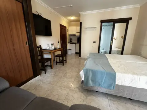 Estudio en calle Calafate, 1