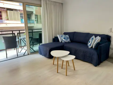 Estudio en Avenida Familia Betancourt y Molina