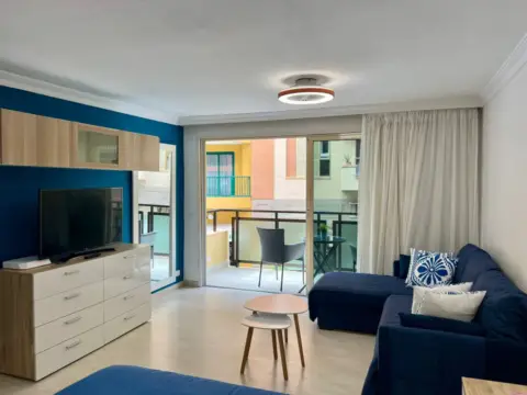 Estudio en Avenida Familia Betancourt y Molina