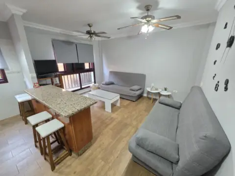 Piso en calle Las Marismas