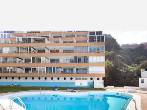 Piso en Avenida Cristobal Colon