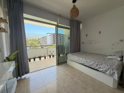 Estudio en calle Aceviño, 21
