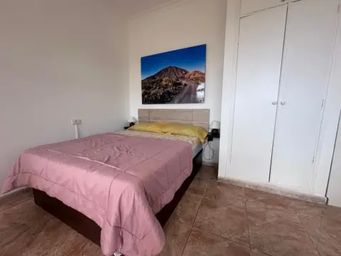 Estudio en calle de Dinamarca, 1