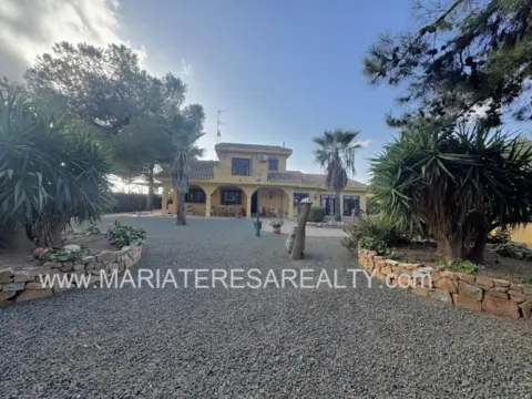 Chalet en Pozo Estrecho