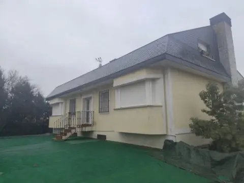 Chalet en Navalcarnero