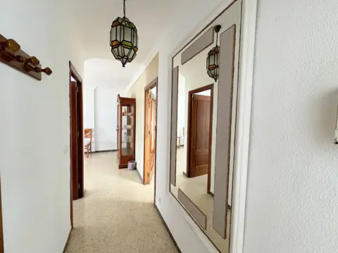 Piso en calle de Álvarez Quintero