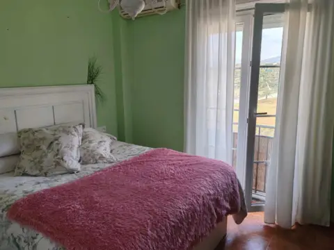 Chalet adosado en Benamocarra