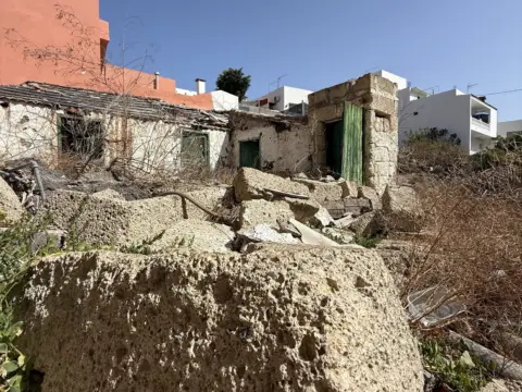 Terreno en calle de la Playa
