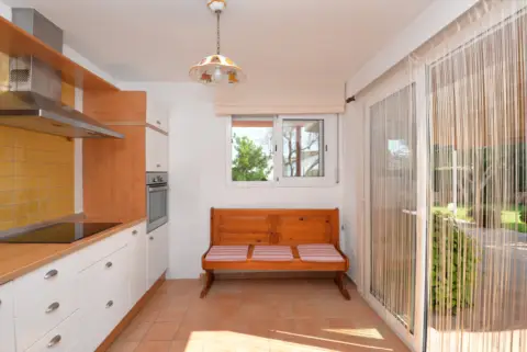 Casa en Avinguda de Mont-ras