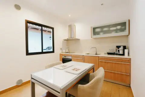 Piso en calle Infanta Isabel