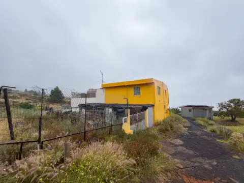 Casa rústica en Prolongación Cuevecitas