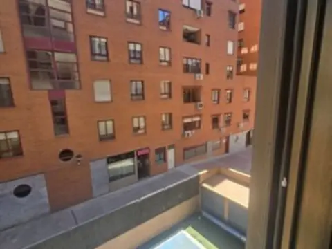 Loft en calle de Rafael Bergamín