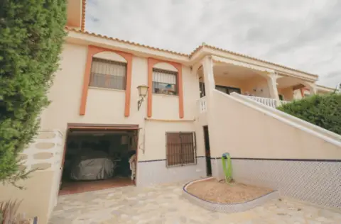 Chalet en Avenida de las Calas