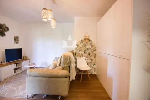 Piso en calle de Isaac Peral, 7