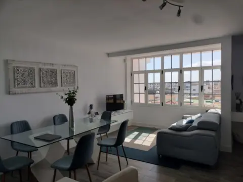 Chalet adosado en calle Gardenia