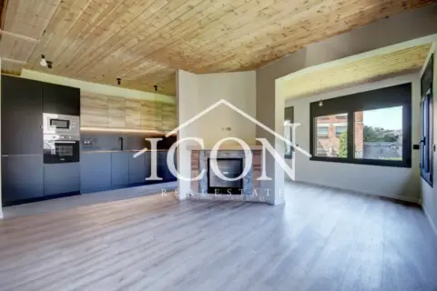 Piso en Carrer d'Orient, 26