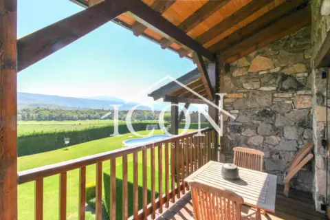 Dúplex en Sainte-Léocadie